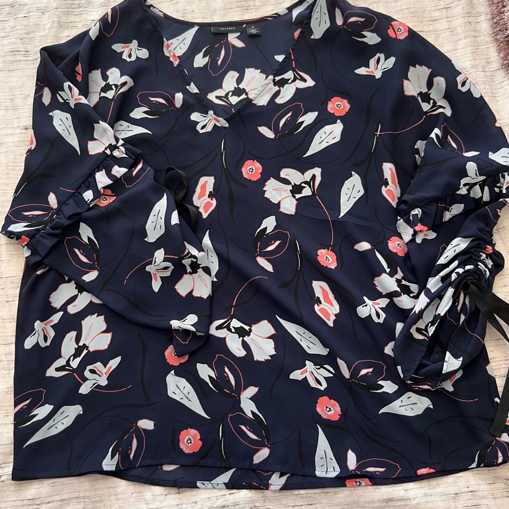 Halogen Women’s Floral Blouse Size XL